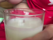 越南妻擠乳汁泡奶茶